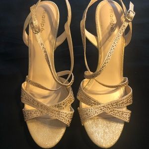 SIZE 11 | Women’s Formal Heels | Gold